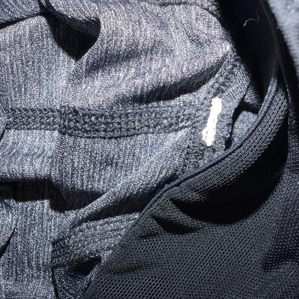 Lululemon Athletica Women Tank Top Built in Bra Gray‎ Black Ruched Size 4